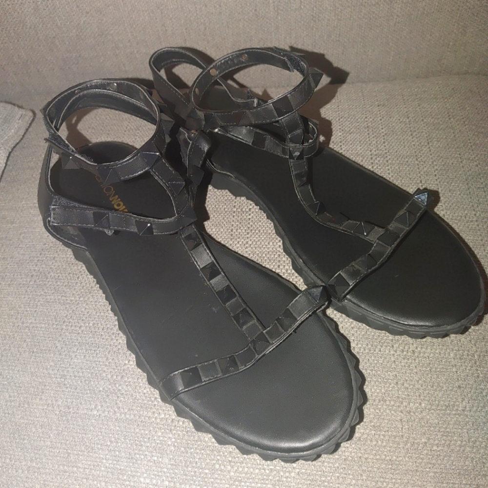 Fashion Nova Black Studded Sandals size 11